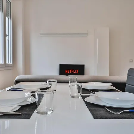 Apartamento Arcos - 10 Minutes Walk To Piazza Maggiore