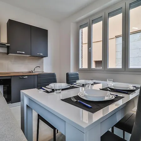 Arcos - 10 Minutes Walk To Piazza Maggiore Apartment